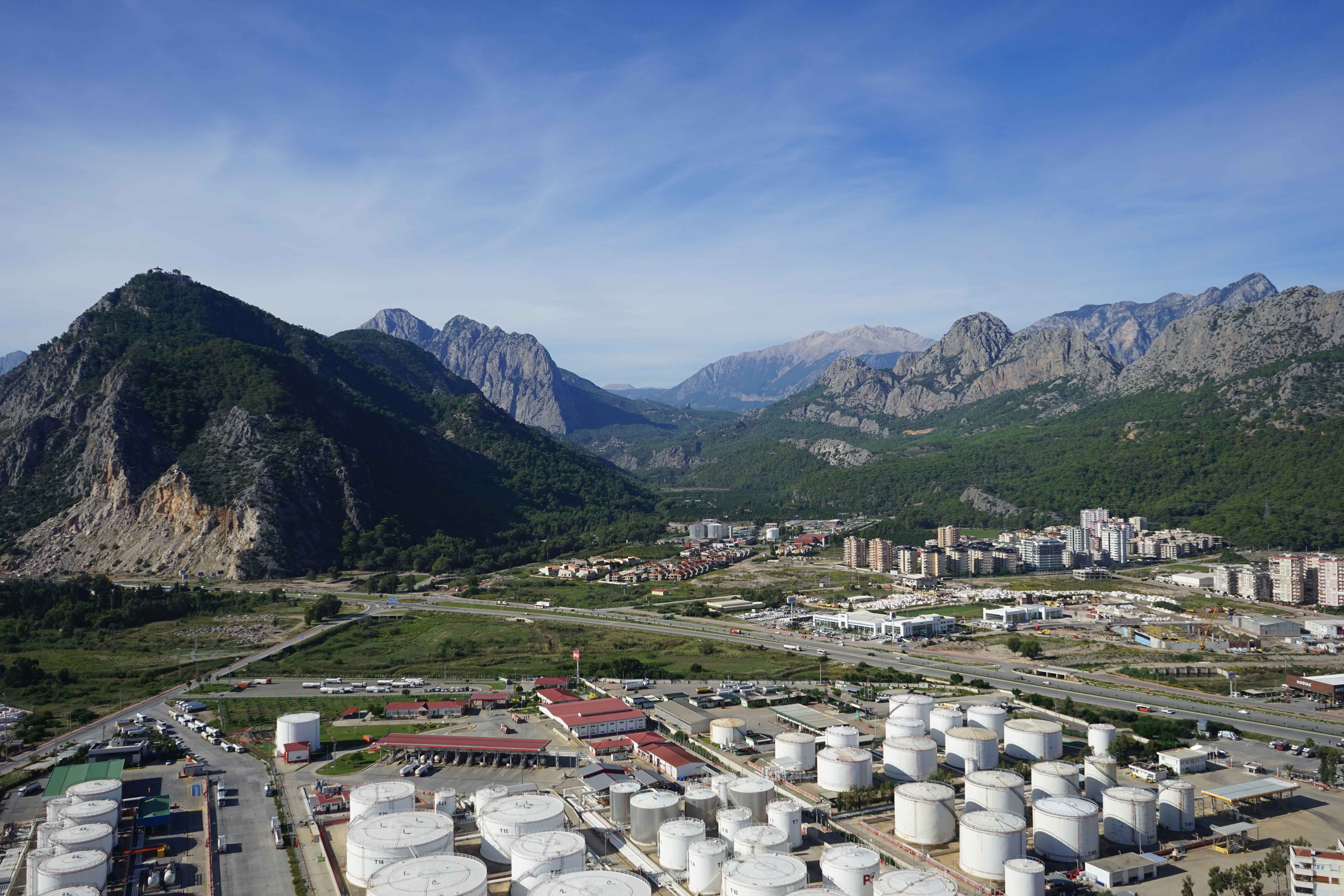 Akdeniz Akaryakıt Depolama Hizmete Girdi